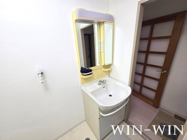 エトワール佐藤の独立洗面台