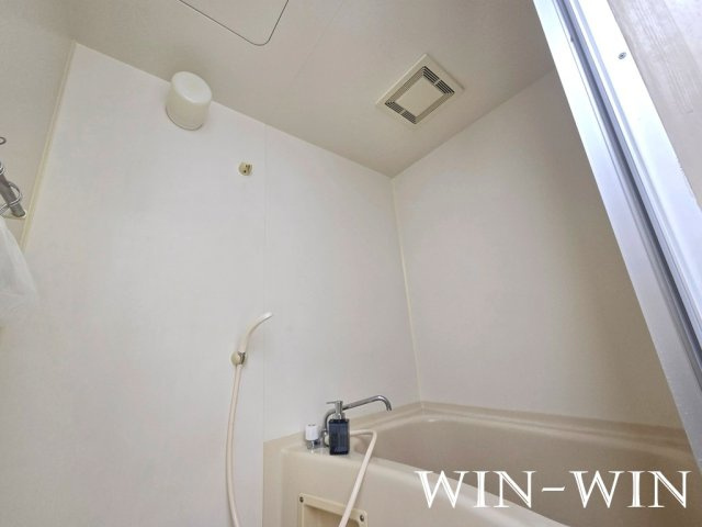 エトワール佐藤の浴室