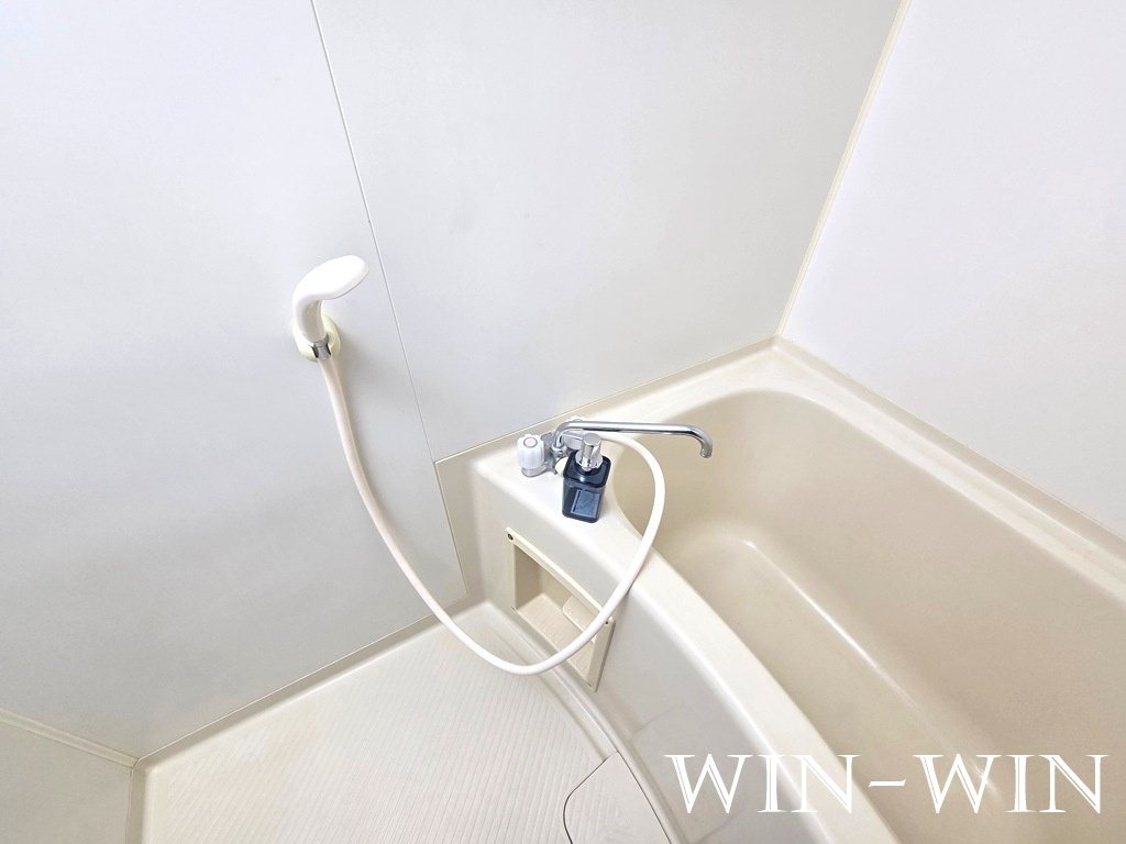 エトワール佐藤の浴室