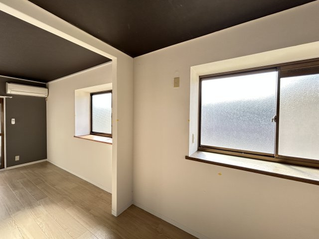 ウエストモストハイツの居間・リビング