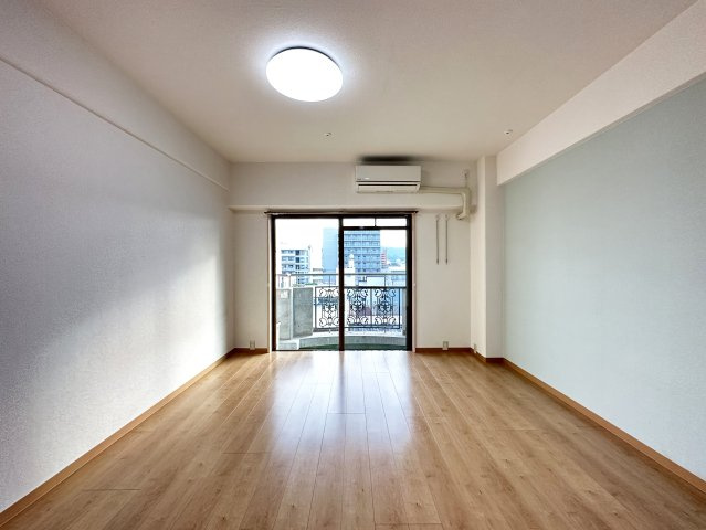 ドルチェの居間・リビング