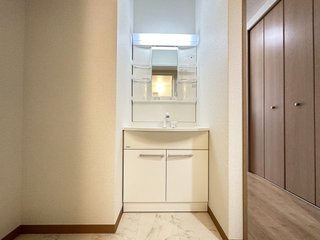 ドルチェの独立洗面台