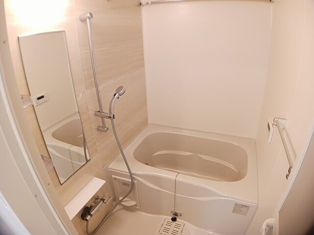 シャンテ瑞穂Ⅰの浴室