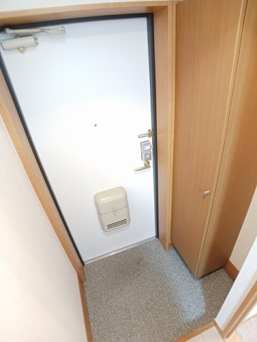 ヴィラアウローラの玄関