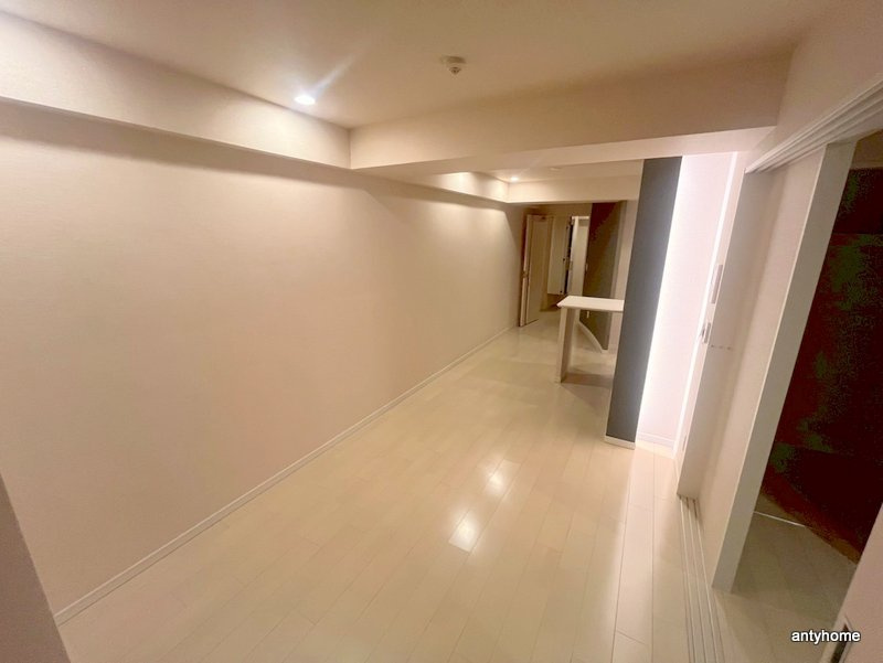 COCO MARINIの居間・リビング