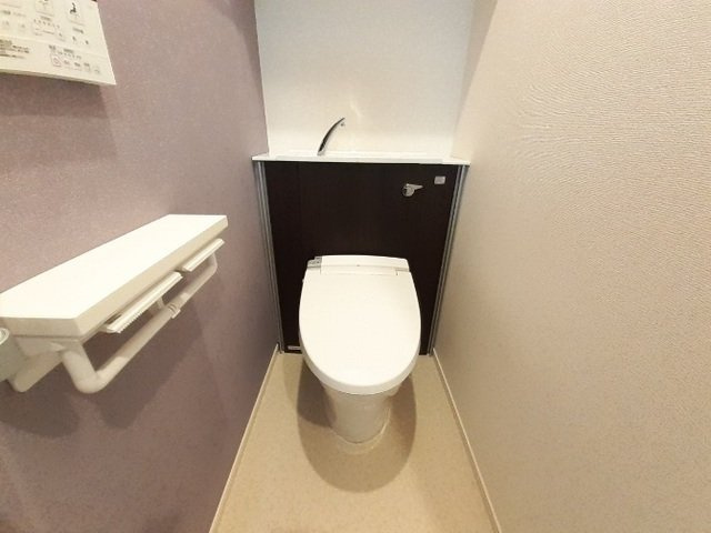 サニーフラットのトイレ