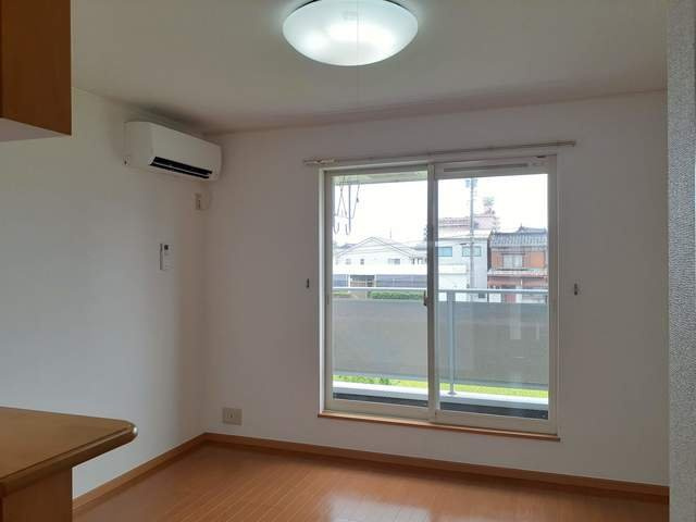 カトル・セゾン　Ｂの居間・リビング