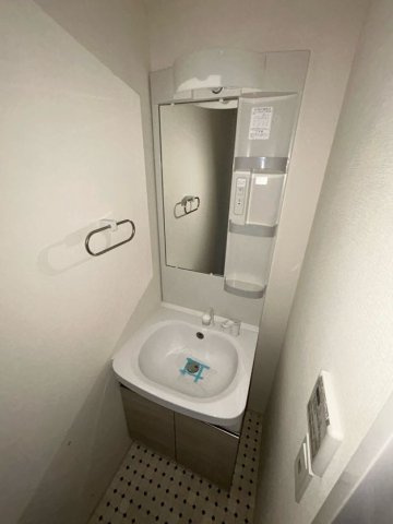 レジデンス神戸レガーロの洗面所