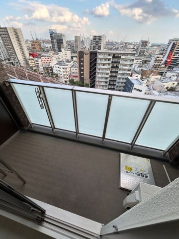 レジデンス神戸レガーロのバルコニー