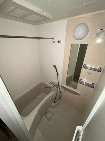 レジデンス神戸レガーロの浴室