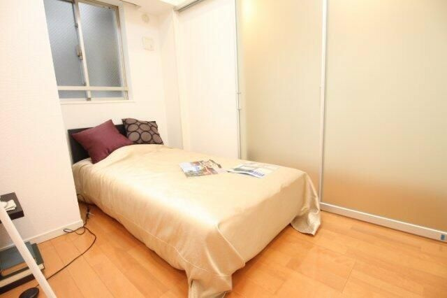 プライムアーバン池袋の寝室