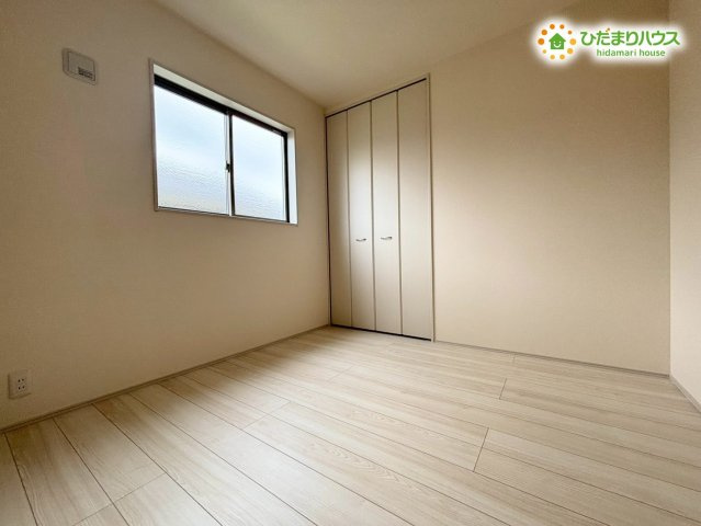 行田市棚田町　新築一戸建て　リーブルガーデン　01の収納