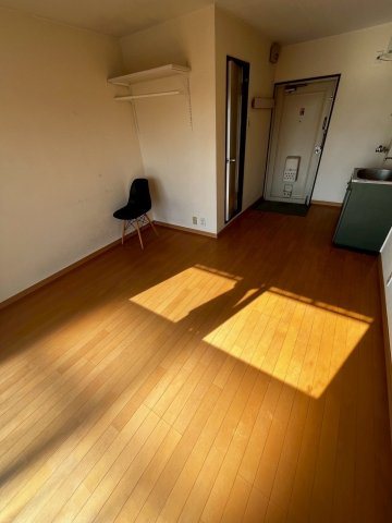 甲子園ピースの居間・リビング