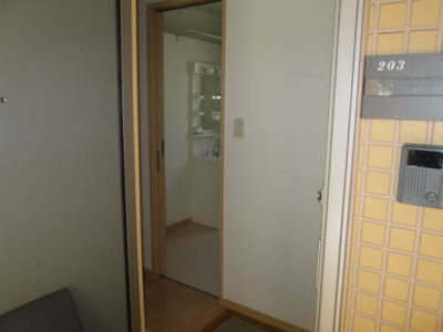 【玄関】 | ディアスD