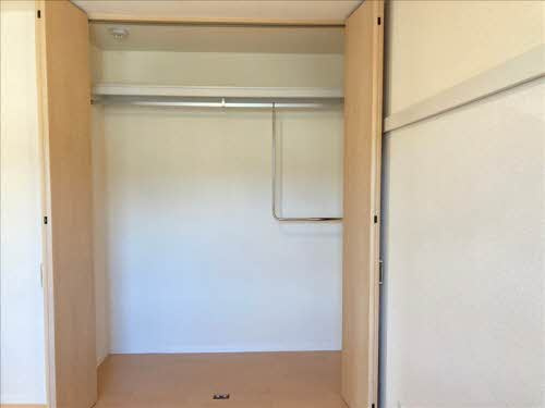 フラワーガーデン イーストの収納