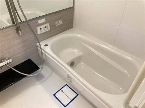 フラワーガーデン イーストの浴室