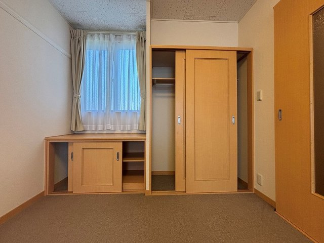 レオパレス岸和田５の内装