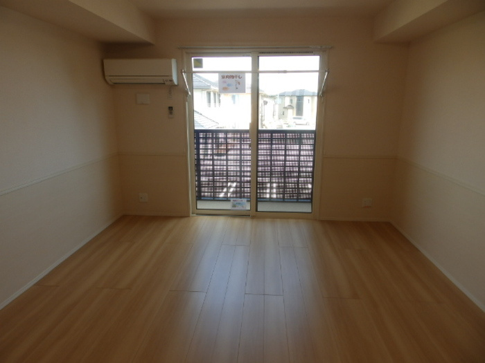 アトラクトコートの居間・リビング|LDK12.59帖