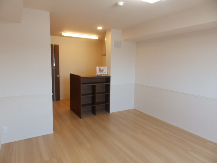 アトラクトコートの内装|LDK12.59帖