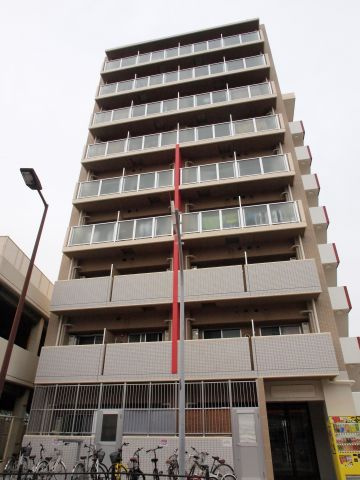 フレイランスNAMBA PLACEの外観