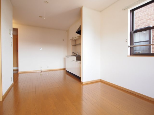 ファミーユ　Ｍ　Ｂの居間・リビング|ゆったりとした居間です