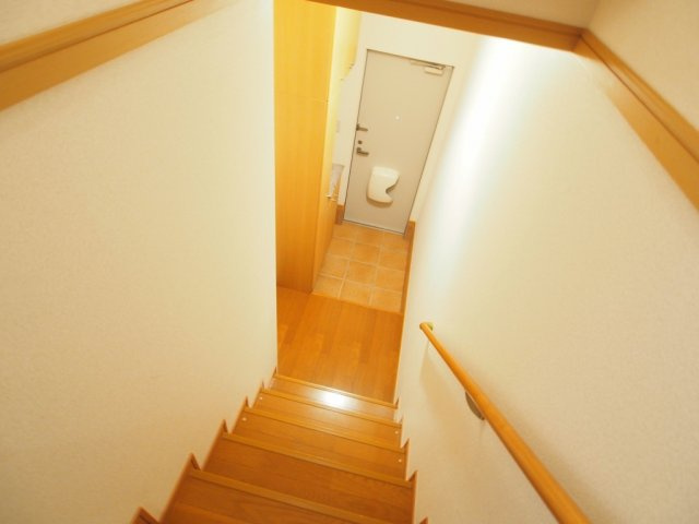 ファミーユ　Ｍ　Ｂの玄関|落ち着いた玄関です