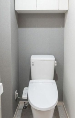 【トイレ】 | アルファコート町屋 | 落ち着いた色調のトイレです