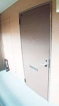 【玄関】 | 石塚マンション | 玄関です