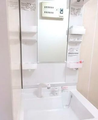 【洗面所】 | 石塚マンション | 脱衣スペースもあります