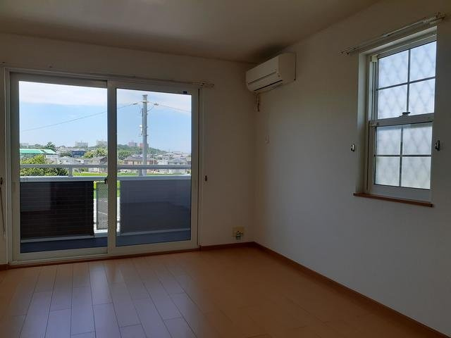 プロムナード桃山の居間・リビング