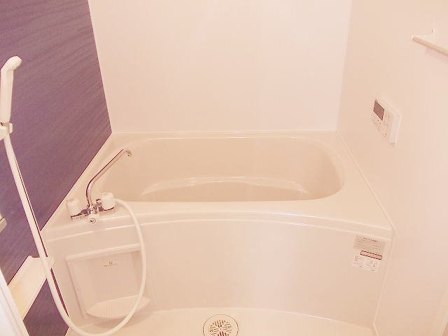 スペーシアⅡ号館の浴室