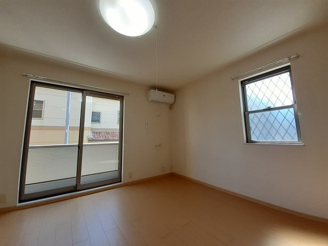 フォーユーの居間・リビング