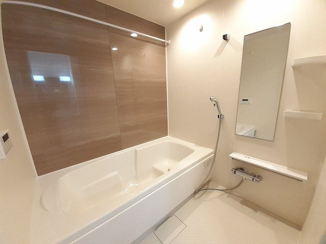 エクシード・ヴィラ津屋崎Ⅱの浴室|ゆったり過ごせるお風呂です