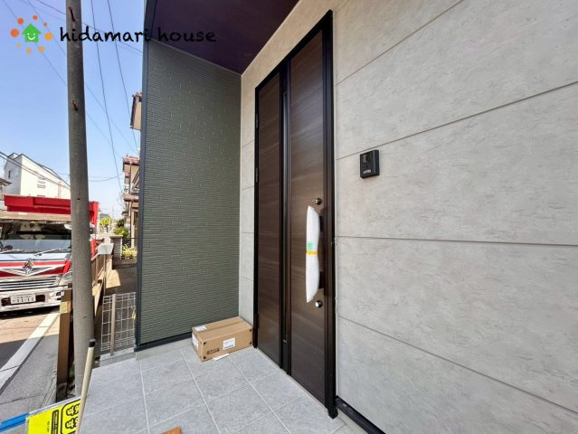 上尾市二ツ宮1期　新築戸建　クラフトピット01の玄関