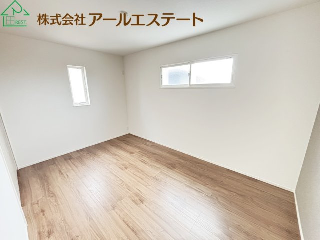 加古川市平岡町高畑 第3　　新築戸建の洋室