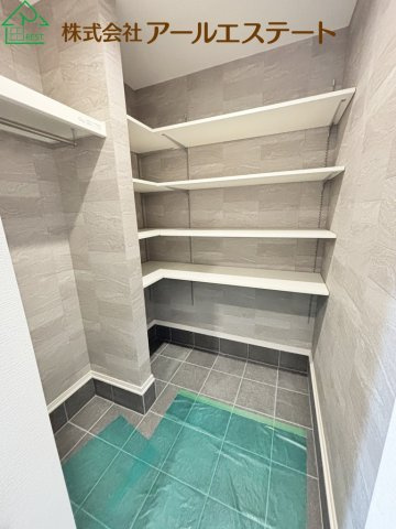 加古川市平岡町高畑 第3　　新築戸建の玄関