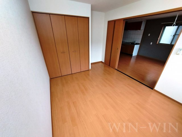 サンシティー Ａの洋室