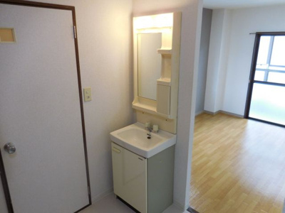 【洗面所】 | シャルル高槻