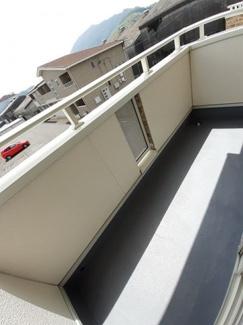 【バルコニー】 | ヴィヴァーチェ　Ｂ