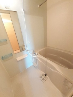 【浴室】 | ヴィヴァーチェ　Ｂ