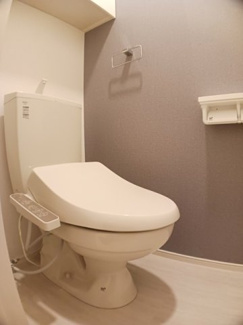 【トイレ】 | アヴィニール新町東