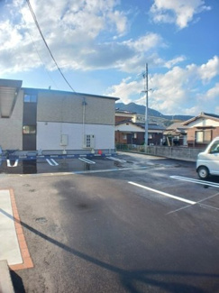 【駐車場】 | アヴィニール新町東