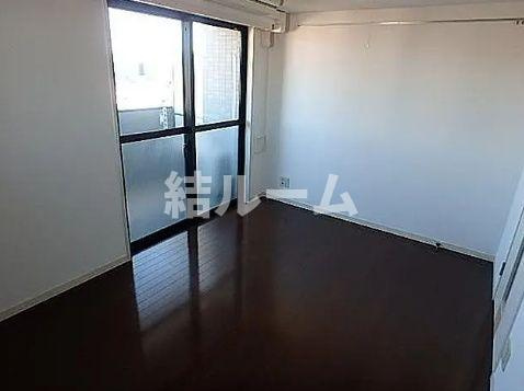 板橋区双葉町の賃貸マンションの居間・リビング