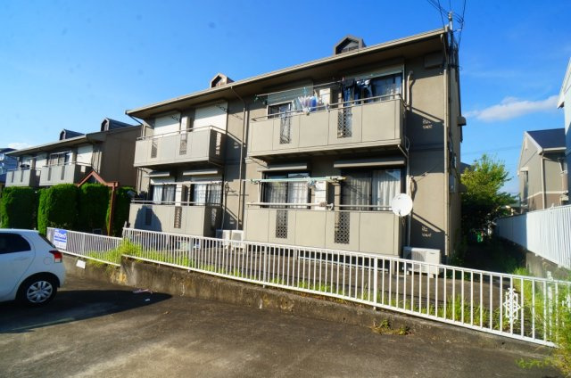 ルミエール高の原Ａ