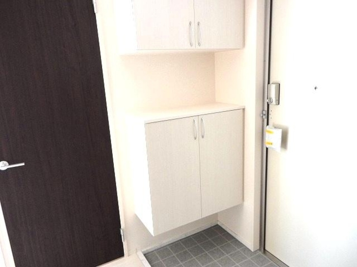 グランドール天神Ⅱの玄関|シューズボックス