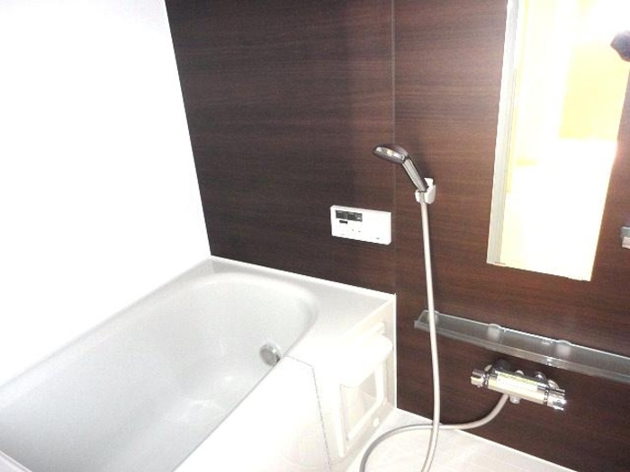 グランドール天神Ⅱの浴室|浴室（換気乾燥機＋追焚付）