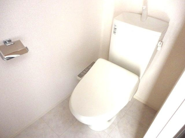 グランドール天神Ⅱのトイレ|温水洗浄暖房便座