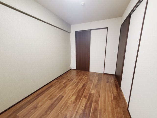 ハイネスクラウズ宝塚清荒神　夢奏館の居間・リビング