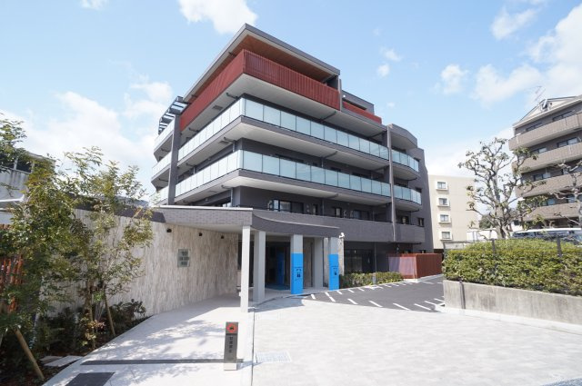 ハイネスクラウズ宝塚清荒神　夢奏館