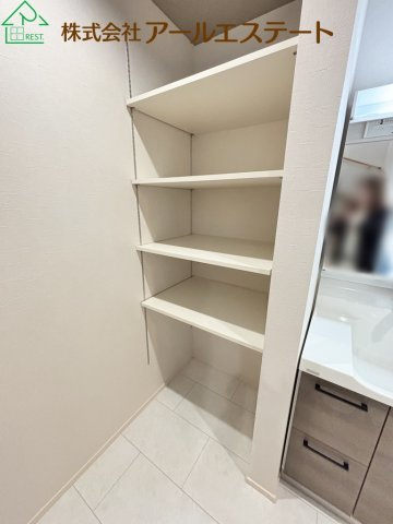 加古川市平岡町高畑 第3　　新築戸建の収納
